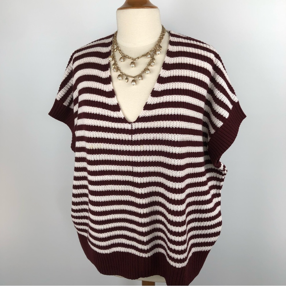 LOFT Size M Striped Sweater Poncho Vest Burgundy White